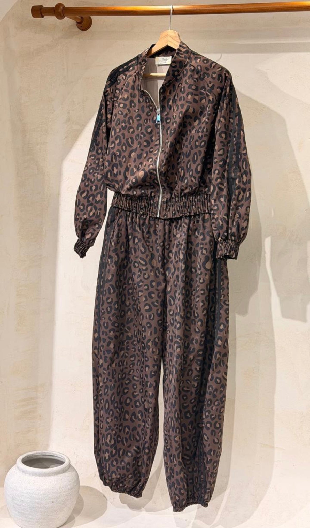 Animal print bomber set
