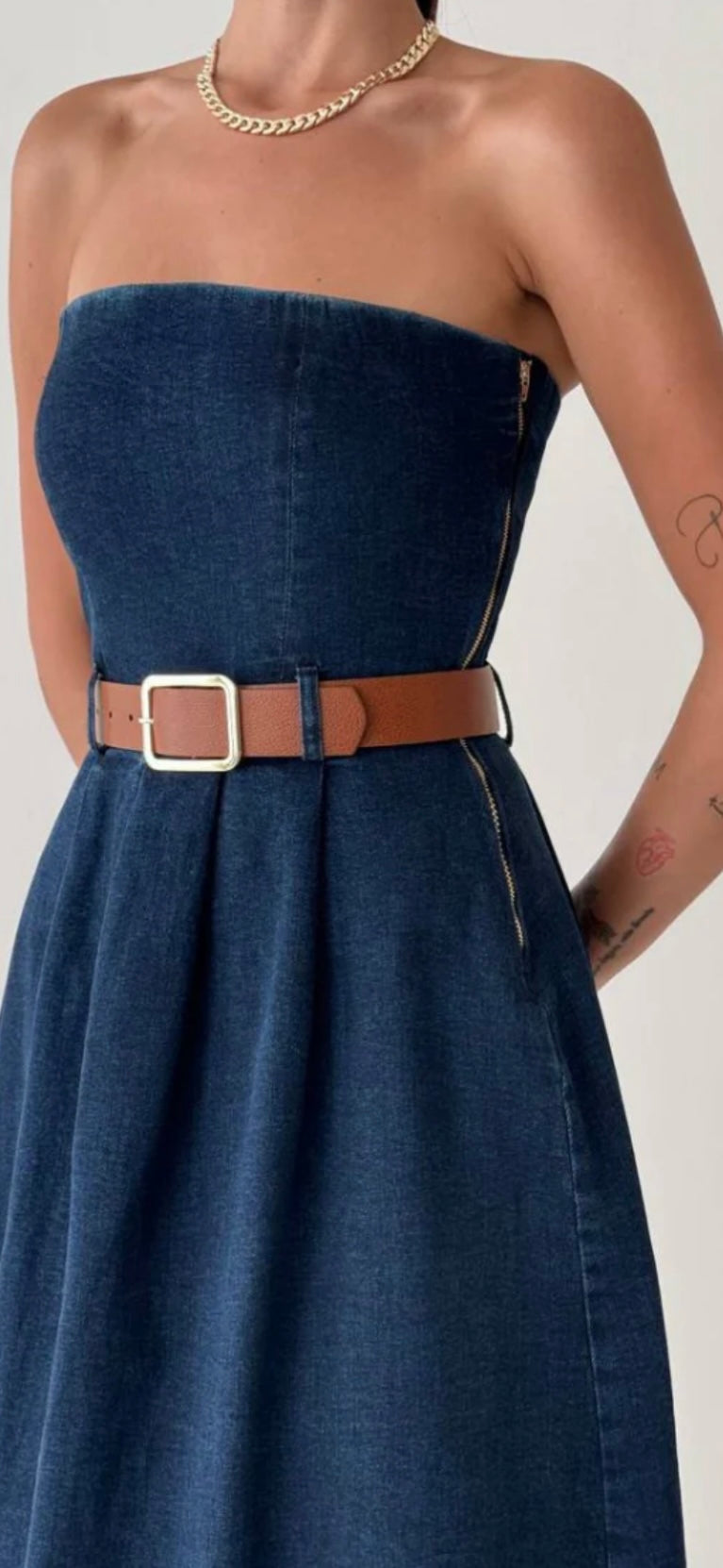 Doll strapless dress with belt