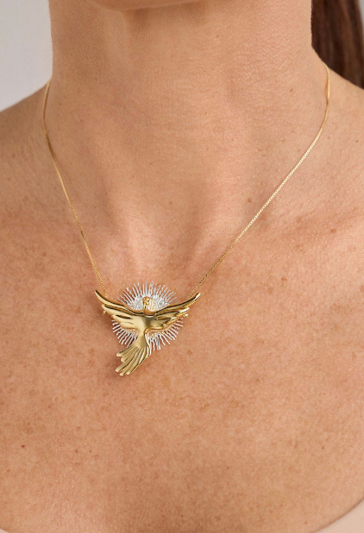 Espíritu Santo Necklace