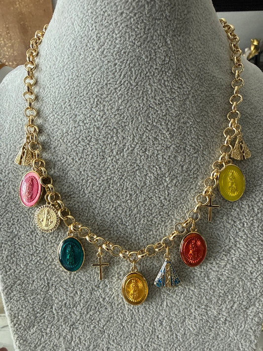 Vírgenes necklace