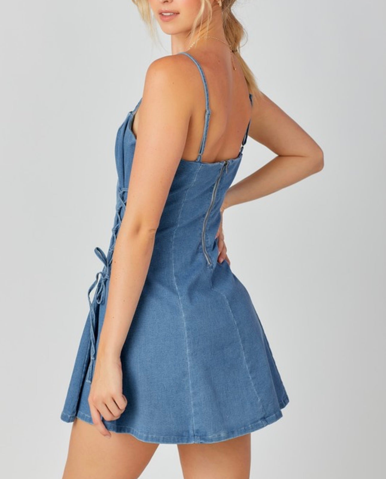 Bowtie adjustable dress