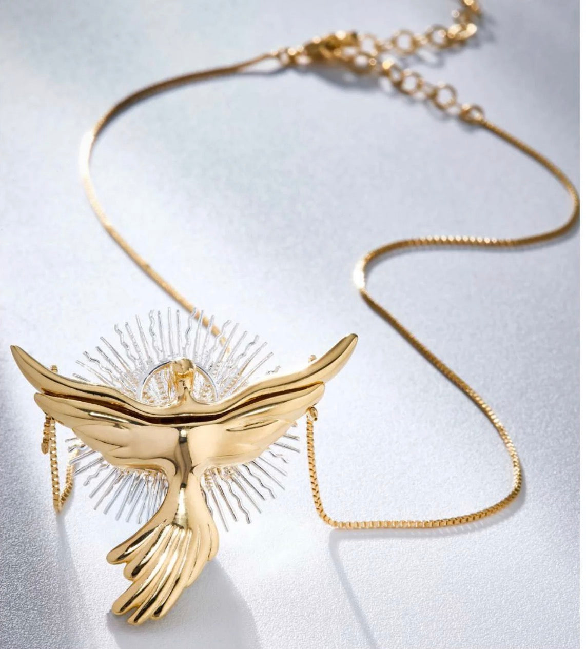 Espíritu Santo Necklace