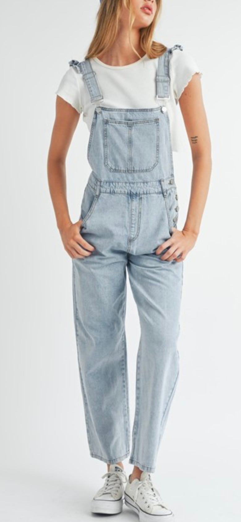 Ruffle strap denim overall