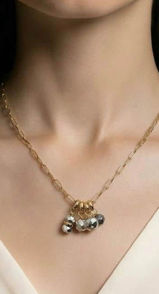 Silver beads necklace