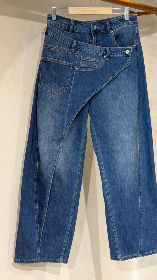Denim barrel skirt look