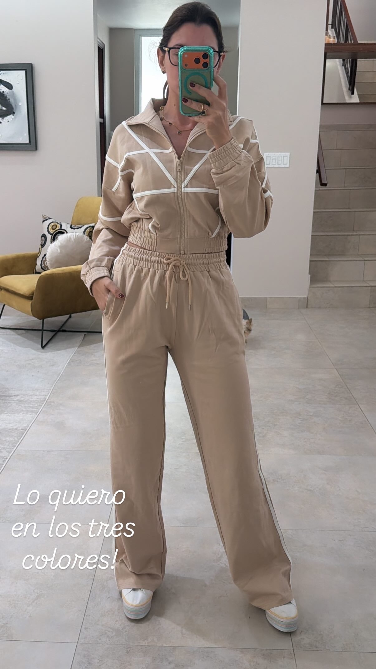 Lounge track suit